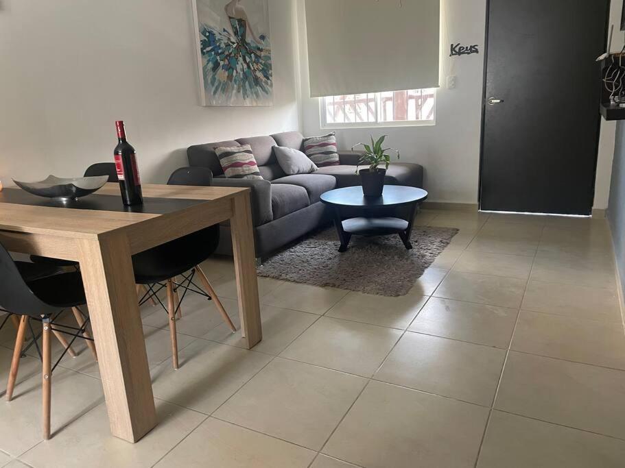 Valentina Iii; Departamento Entero Con Amenidades Apartamento *